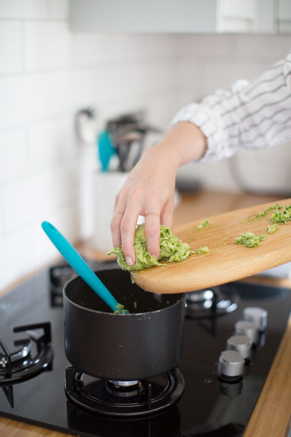 theannaedit-shona-vertue-zoats-corgette-porrdige-recipe-june-2017-10