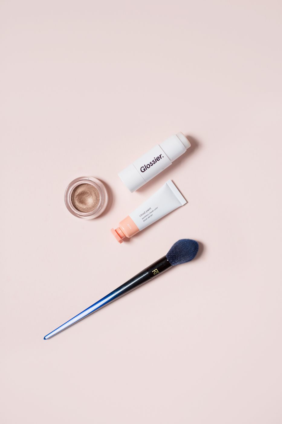 theannaedit-new-in-beauty-products-glossier-chanel-real-techniques-august-2017-5