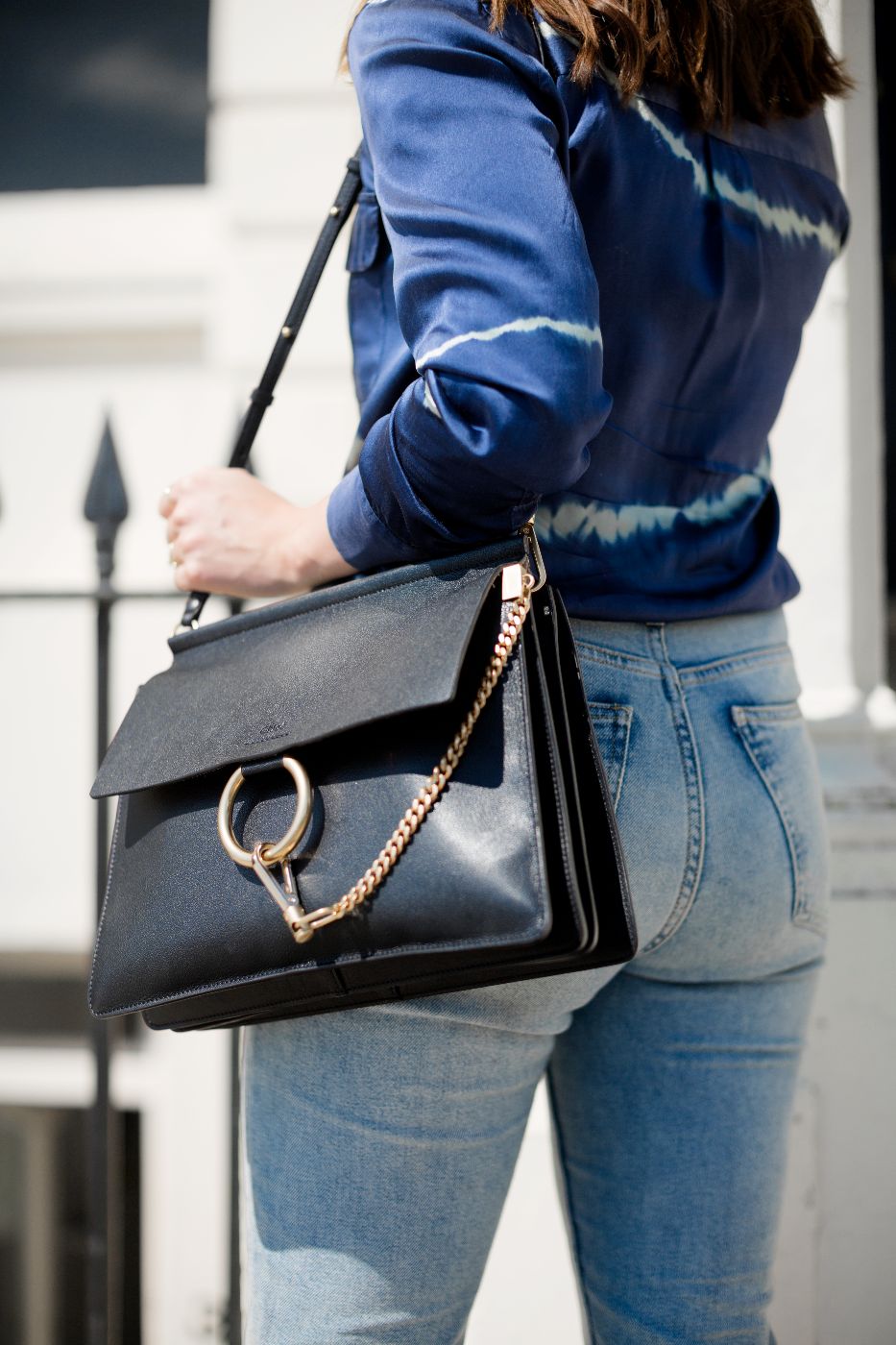 theannaedit-new-items-silk-shirt-straight-jeans-august-2017-17