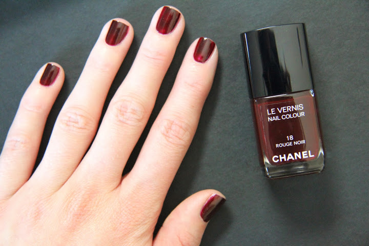 Nails of the Day: Chanel Rouge Noir 18 - The Beauty Look Book