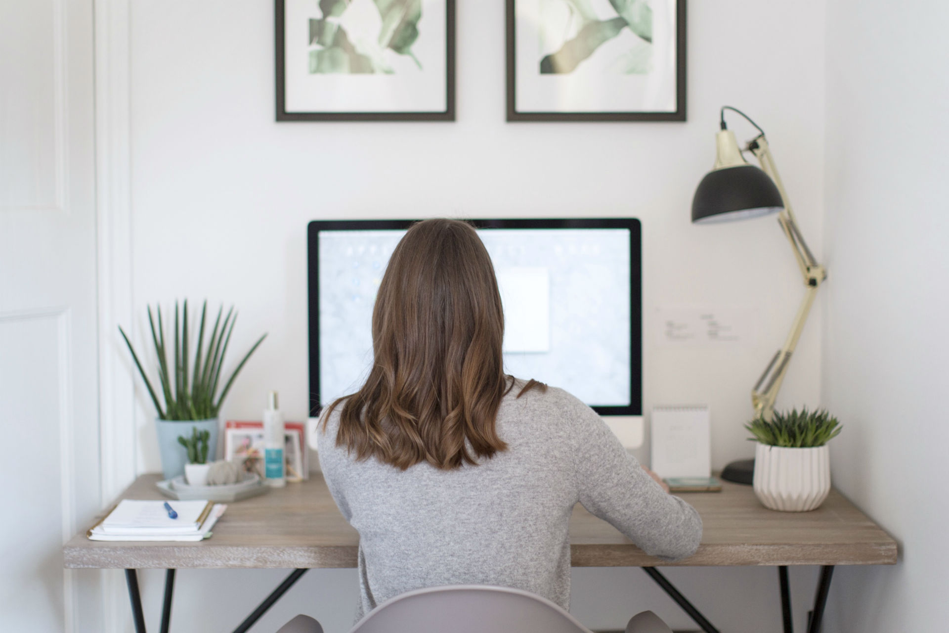 My Top Tips For Working From Home – The Anna Edit