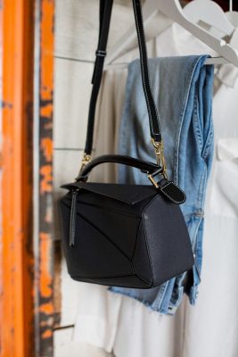 A Weekend Capsule Wardrobe & An Overnight Packing List – The Anna Edit